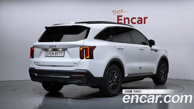 Kia Sorento HEV 1.6 2WD Gravity — пробег 9 659 км — фото 2 из 5